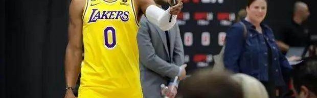 半岛体育入口-韦少：球队若不喜欢我很正常 会做对球队有利的事