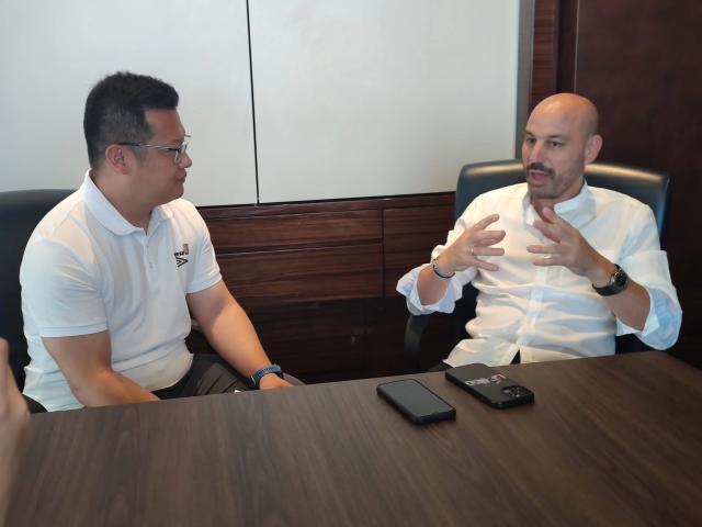 1687110910853099267.jpg 13.jpg